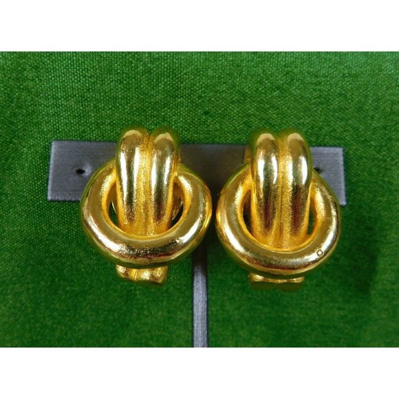 Gold Tone Door Knocker Clip on Earrings Womens Fashion Jewelry - Picture 5 of 7